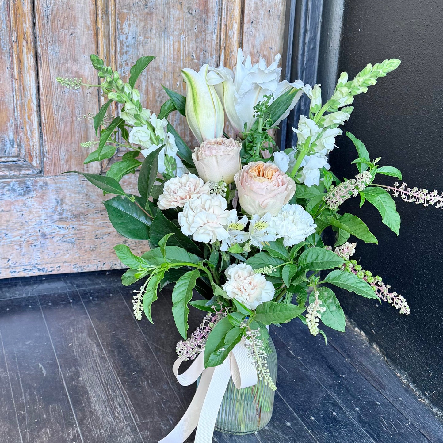 Garden florals Vase
