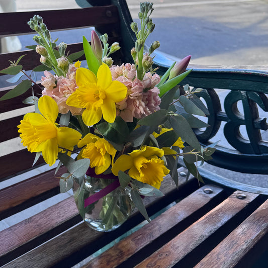 Jar of blumes